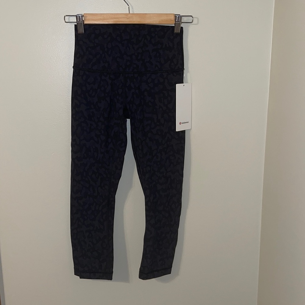 Lulu lemon wunder under